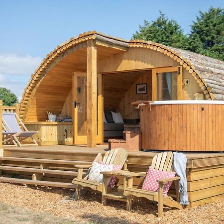 Barnhorn Glamping Villa Hooe Eksteriør billede